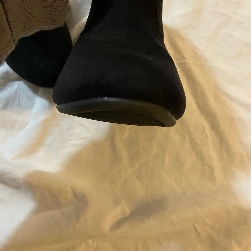 Express Black Suede Ankle Booties with Almond Toe - Picture 4 of 9